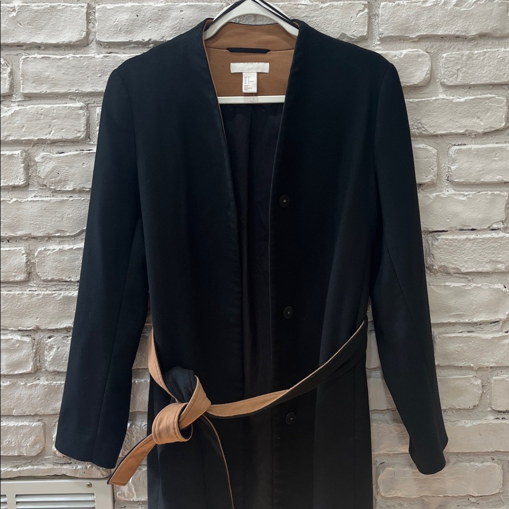 H&M Black and Tan Button up Trench Coat with Belt